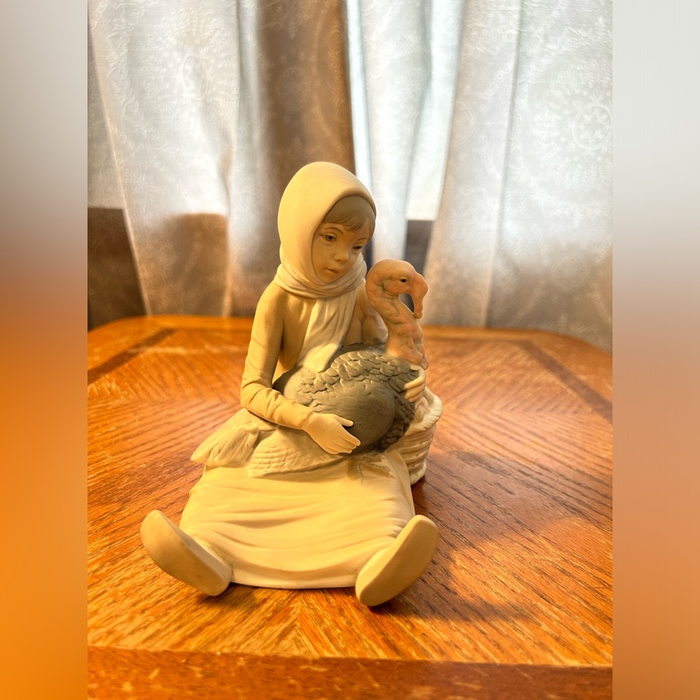 Vintage Lladro 4569 Girl With Turkey Handmade in Spain